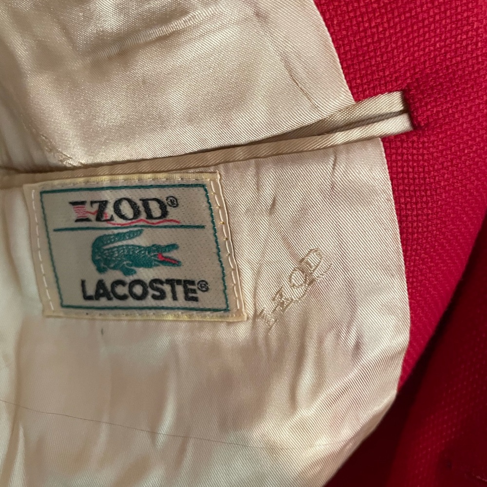 Lacoste vintage vibrant red twill blazer. No size or fabric content. Gorgeous. - Picture 13 of 14